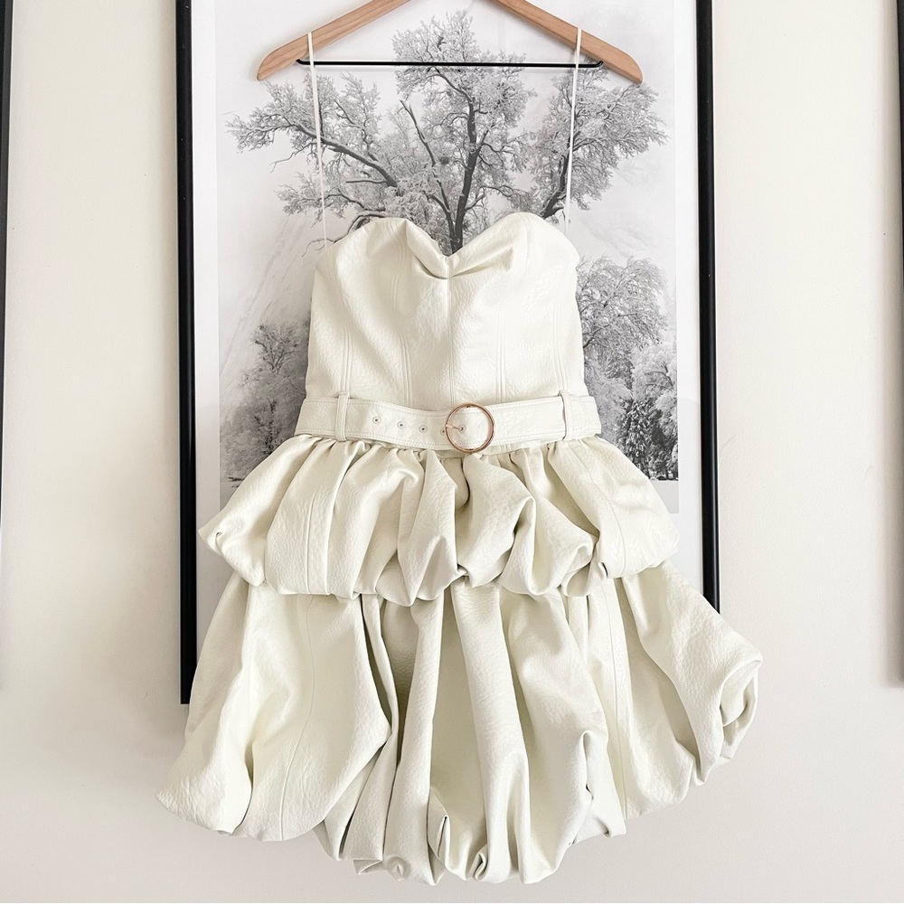 Anthropologie Faux Leather Strapless Mini Dress Ivory Bubble Medium - Picture 7 of 16